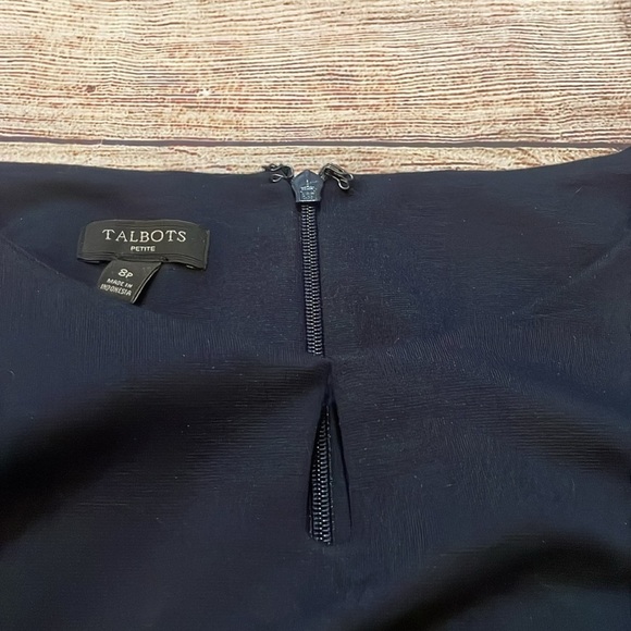 Talbots Navy Blue Scallop Eyelet Trim Dress Size 8P Career Office Classic - Picture 10 of 12